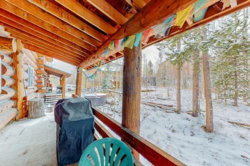 Boulder Cat Lodge