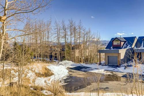 21 Deborah Lane B