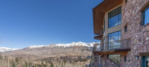 Slopeside Villa By Exceptional Stays