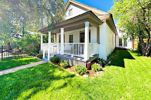 Old Town Cottage
