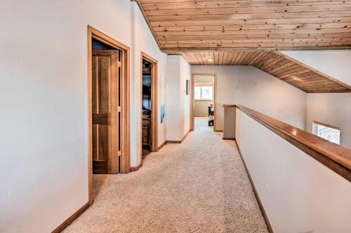 Cozy Steamboat Townhome About 1 Mi To Ski Slopes!