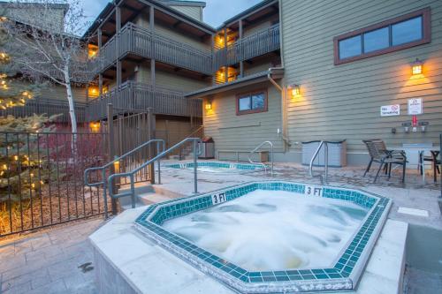 Lodge At Steamboat D104