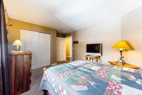 Villas At Walton Creek 702