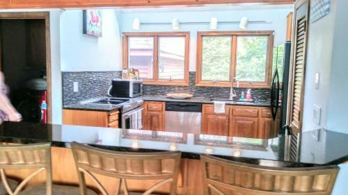 Bolton Lake Home