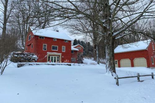 Updated 200-yr-old Home With Silo Living Space!