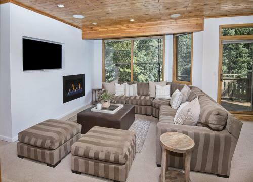 Vail Golfcourse Townhome #39 Townhouse