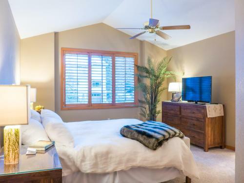 Best Location Eagle-vail, A/c, Great For 2 Families/groups -spacious Home