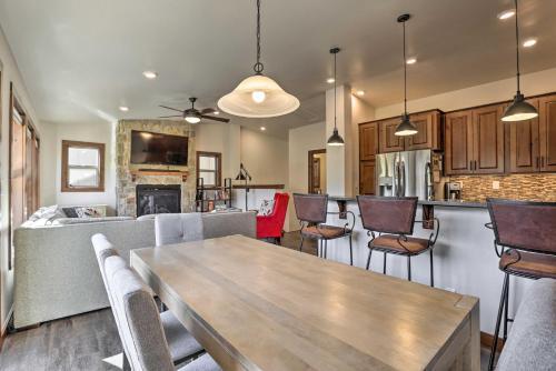 Immaculate Winter Park Home Hot Tub And Views!