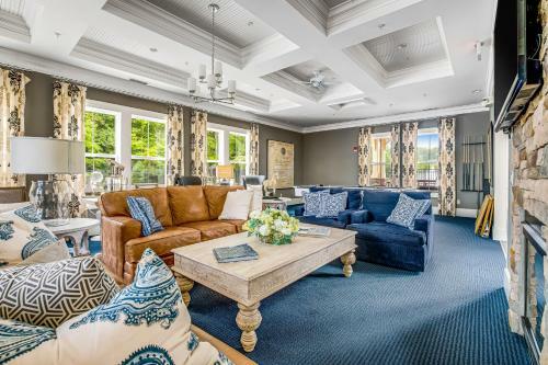 Bishops Landing -- 23310 Drum Creek