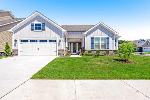 Bishops Landing --- 31502 Rockwood
