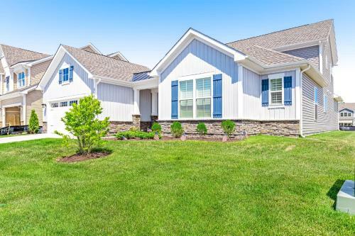 Bishops Landing --- 31502 Rockwood