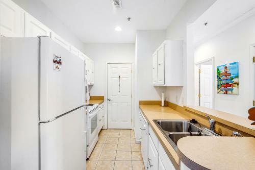 Sandpiper Villages --- 35552 E Atlantic Unit #106