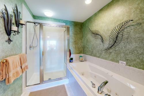 Bayville Shores -- 38004 Creek #1284