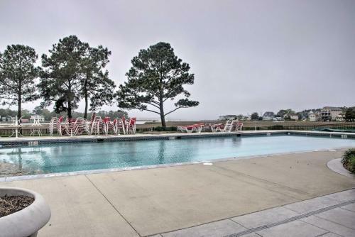 Apartamento Multi-level Ocean View Condo With Deck And Grill!