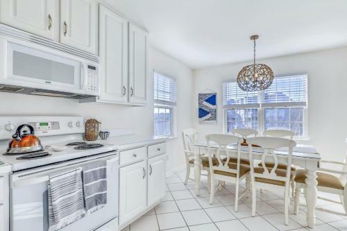 Bethany Bay -- 30388 Anderson #504