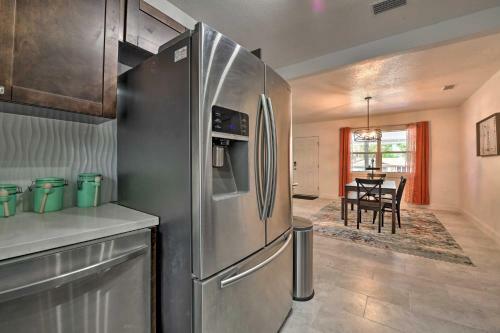 Bright, Pet-friendly Retreat In Avon Park!