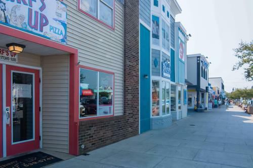 Bethany Beach Inn -- 102 Bethany Beach Inn