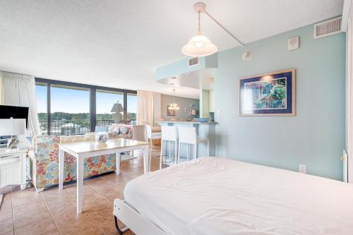 Sea Colony --- 510 Dover