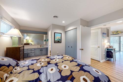 Sea Colony - 8801 Timberlake