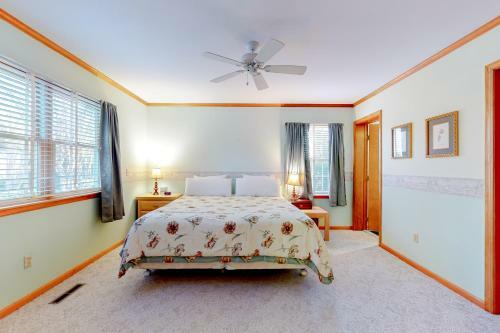 Salt Pond --- 729 Deer Leap Drive