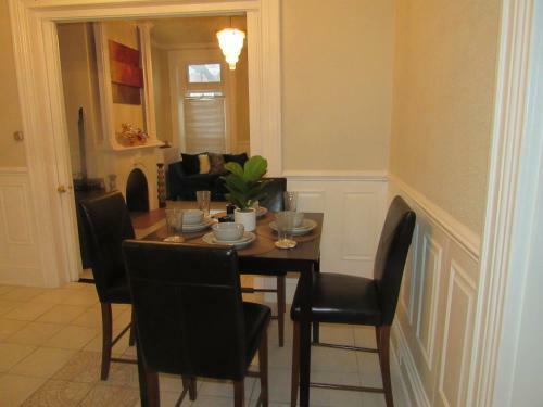 Federal Style Rowhome