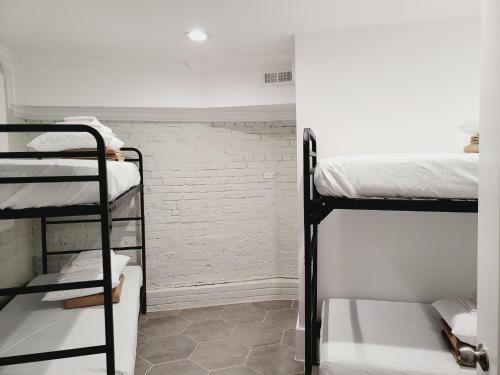 May Flower Hostel Llc