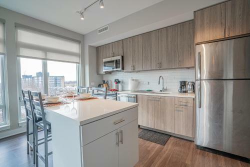 Two Bedroom Apartment Near Waterfront Apts