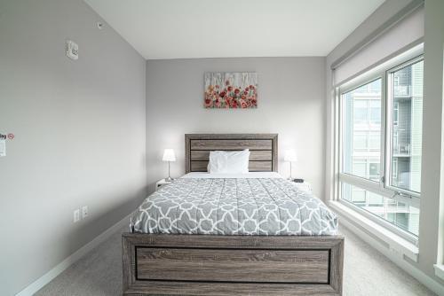 Two Bedroom Apartment Near Waterfront Apts