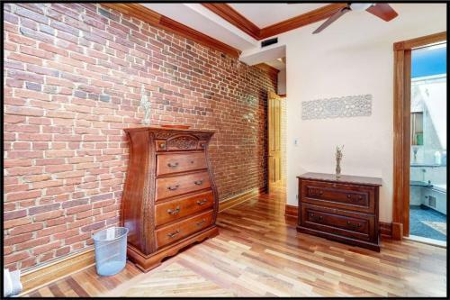 1031 30th Street Nw, Dc