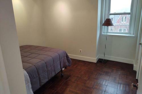 Apartamento Logan Circle Victorian 3-bedroom Duplex