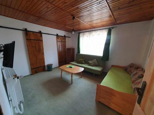 Hostal Apartm�ny Rej?tejn