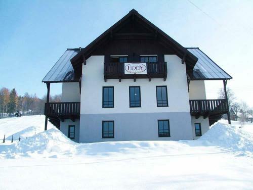 Hostal Apartm�ny Eddy