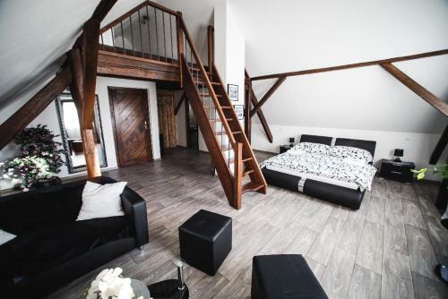 Hostal Restaurace ?p.2