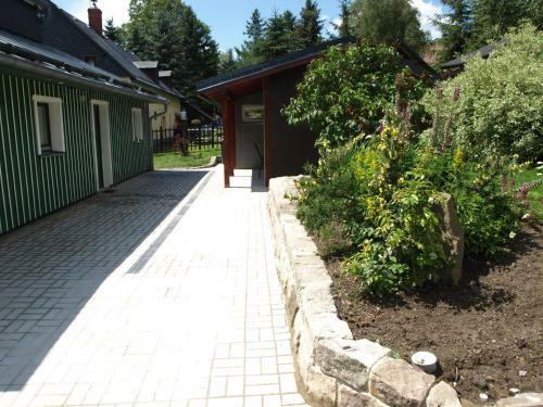Guest House Luft Sn??n�k