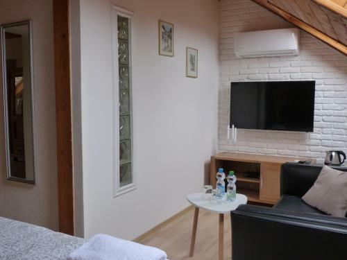 Hostal Penzion Stranny