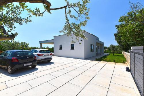 House Bijazici 2117