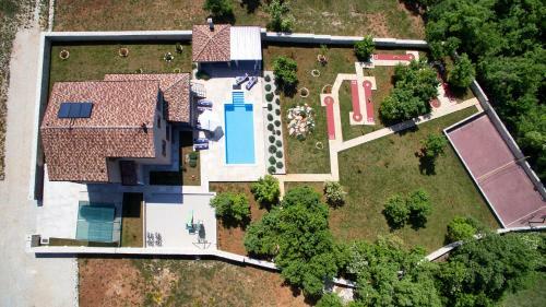 Villa Vila ?tokovci