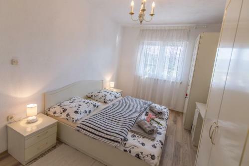 Villa Holiday Home Leko
