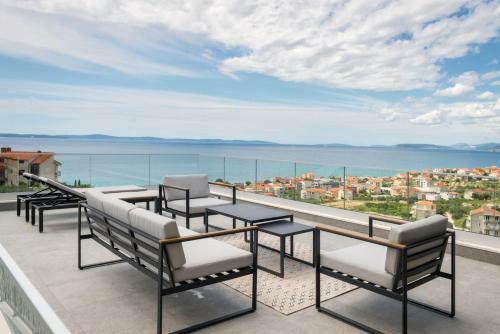 Luxury Villa Sundior Split With Private Pool And Jacuzzi