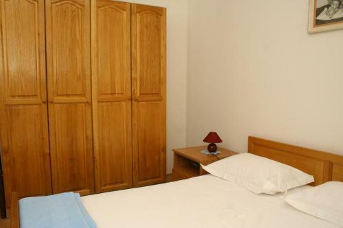 Apartments By The Sea Omis - 771