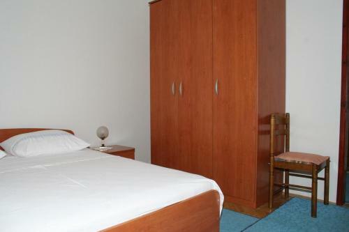 Apartments By The Sea Omis - 771