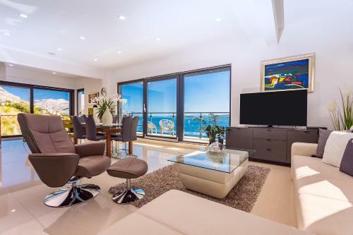 Villa Mia With Private Pool, Whirlpool, Gym, Sauna, Seaviews