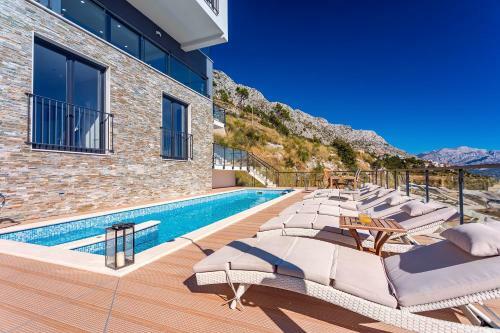 Villa Mia With Private Pool, Whirlpool, Gym, Sauna, Seaviews