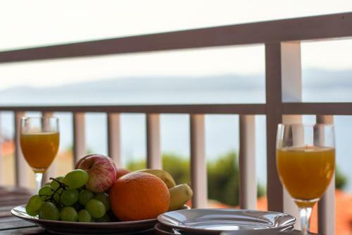 Hostal Apartments Zina