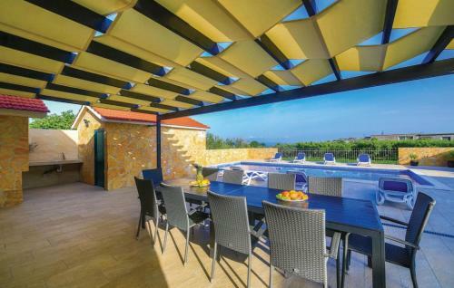Villa Holiday Home Lucija ,trogir - Ka?tel Stari