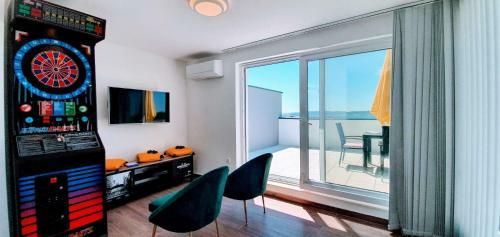 Villa Ivona Swimming Pool And Jacuzzi