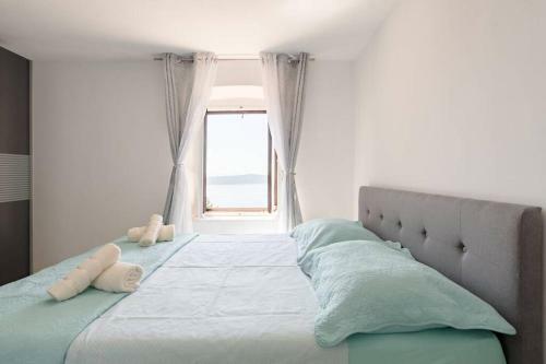 New Apartment With Private Parking, And Terrace
