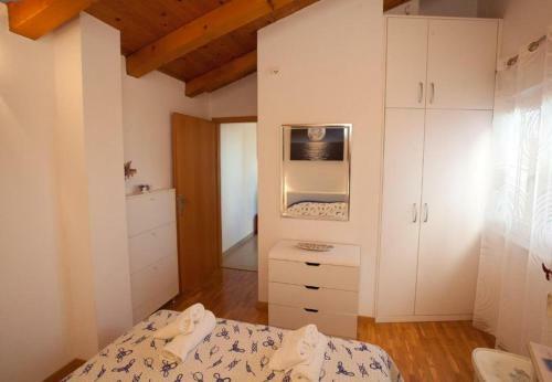 Apartments Sora - 80 M From Sea