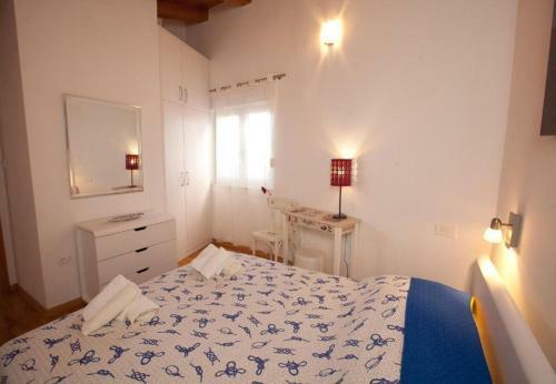 Apartments Sora - 80 M From Sea