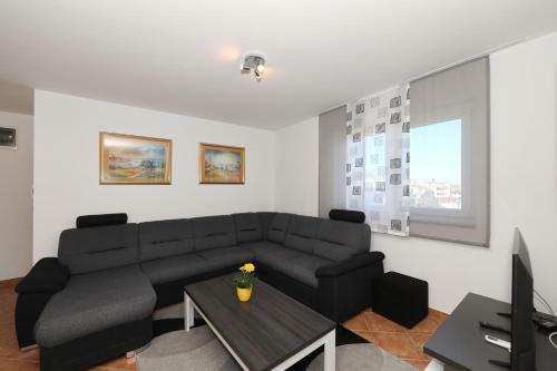 Apartment Dora
